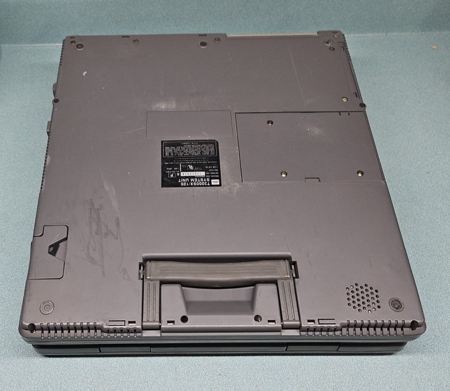 Toshiba T3200SX /120 System Unit Luggable Laptop Orange Gas-Plasma