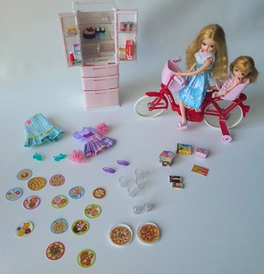 Takara Tomy Licca Chan Maki Chan Doll Play Set w/Refrigerator Bicycle Lot Japan