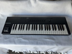 Komplete Kontrol A61 | eBay