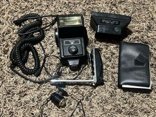 Vivitar 283 Electronic Flash w/ Auto Thyristo...