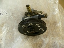 Pompe direction assistée Mitsubishi L200