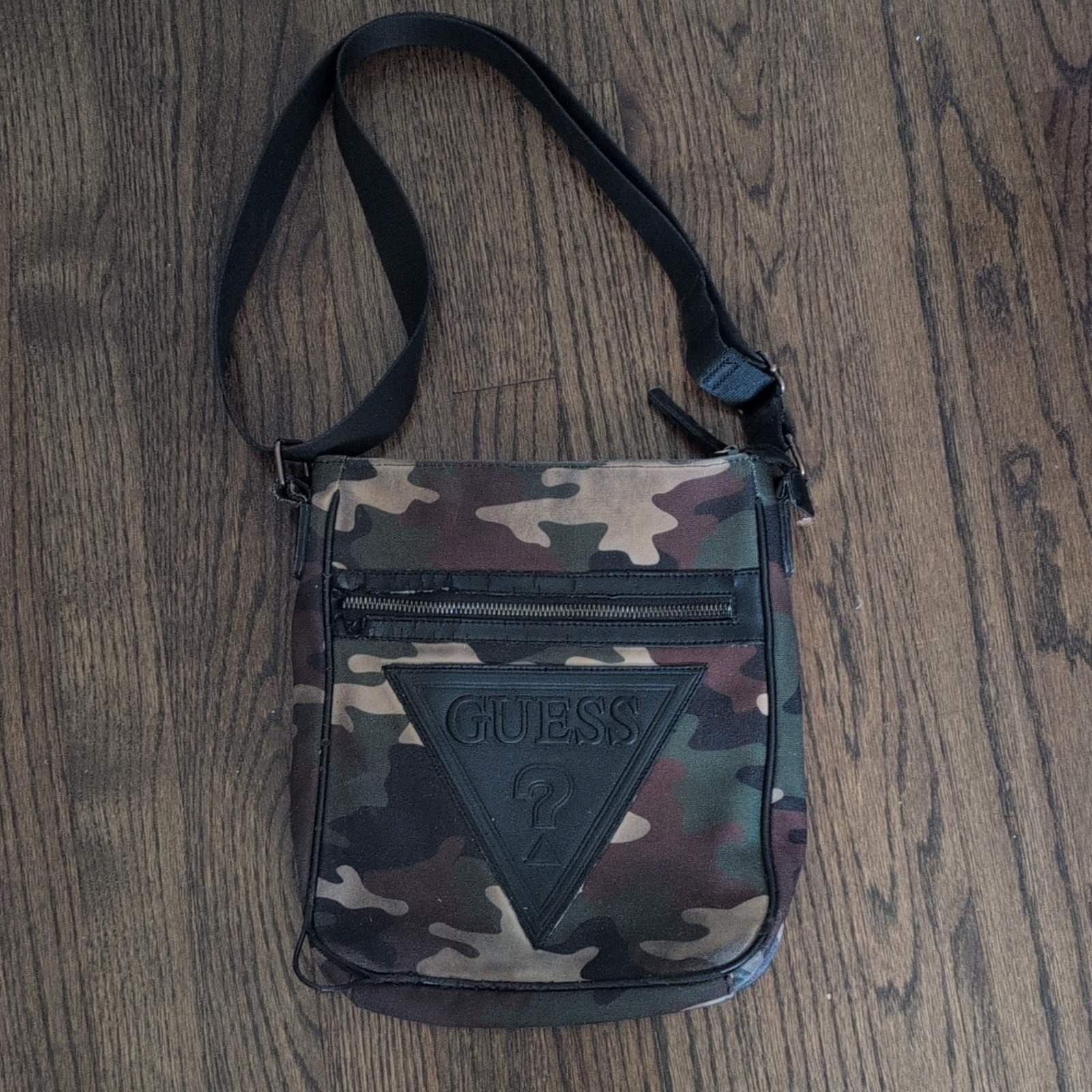 GUESS Camouflage Crossbody Bag, Adjustable Strap, Outer Pockets, Zip Closure