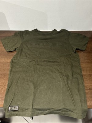 Nash Tackle Khaki Men s T Shirt Size Small Short Sleeve - NASH77