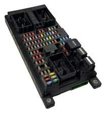 05 Land Rover LAND ROVER LR3 Cabin Fuse Box B...