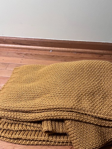 New Birch Trail 50 x 60 Honeycomb Knitted Mustard Throw - Picture 2 of 5
