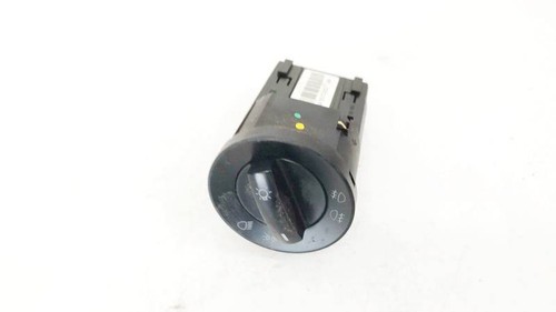 6Q0941531C Scheinwerfer Schalter  Volkswagen Polo DE2411690-70