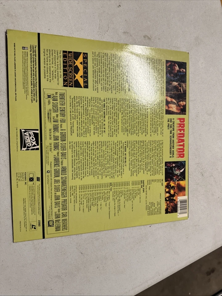 Predator - Laserdisc - Special Widescreen Edition - Arnold Schwarzenegger - Image 2 of 3