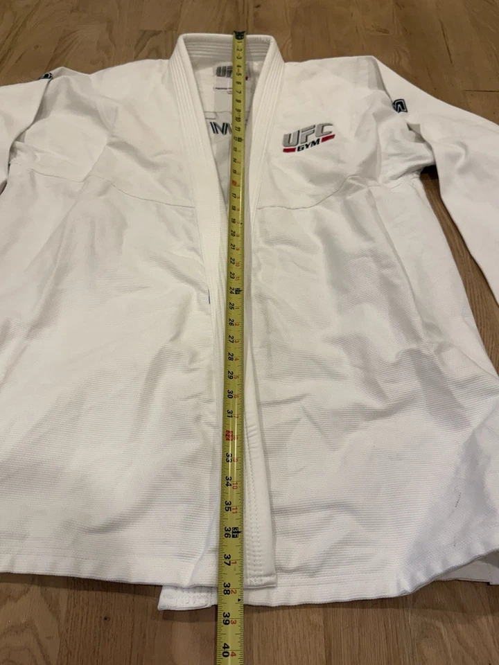 A7 UFC Gym Jiu Jitsu Gi Kimono White Robe Martial Arts - Image 3 of 4