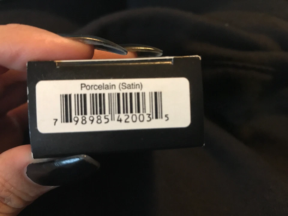 Studio Gear Satin Liquid Foundation-Long Wearing-New In Box-Porcelain / Fair ❤️ - Image 3 of 3