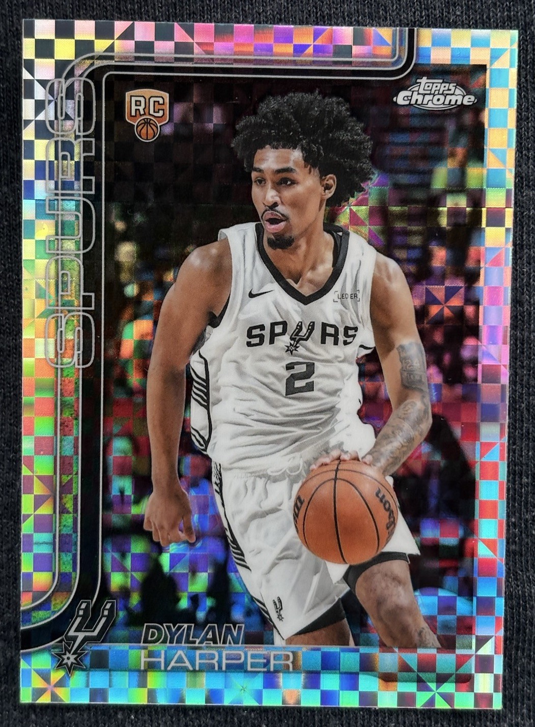 2025-26 TOPPS CHROME DYLAN HARPER RC X-FRACTOR ROOKIE CARD NO. 252 SPURS