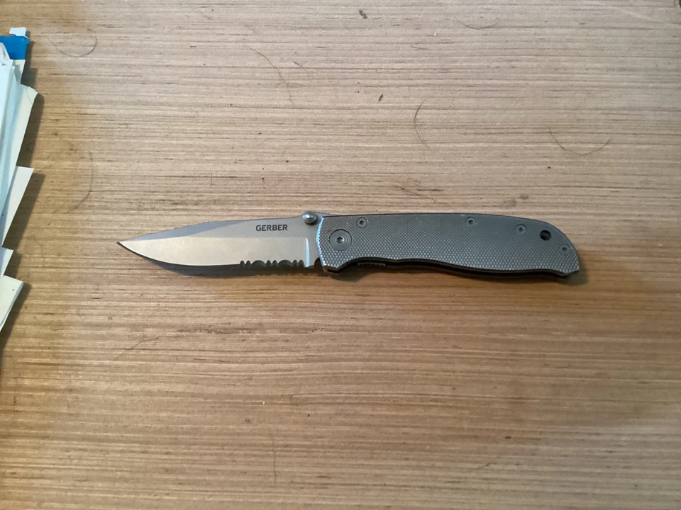 Gerber Air Ranger Folding Knife, Partially Serrated, Line Lock, Pocket Clip - Image 2 of 4