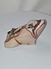 Zuni Frog Fetish by Leyland Boone and Daphne Quam