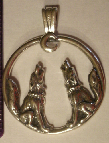 Sterling Sube Dakota West "Howling at the Moon" Coyote Pendant #660