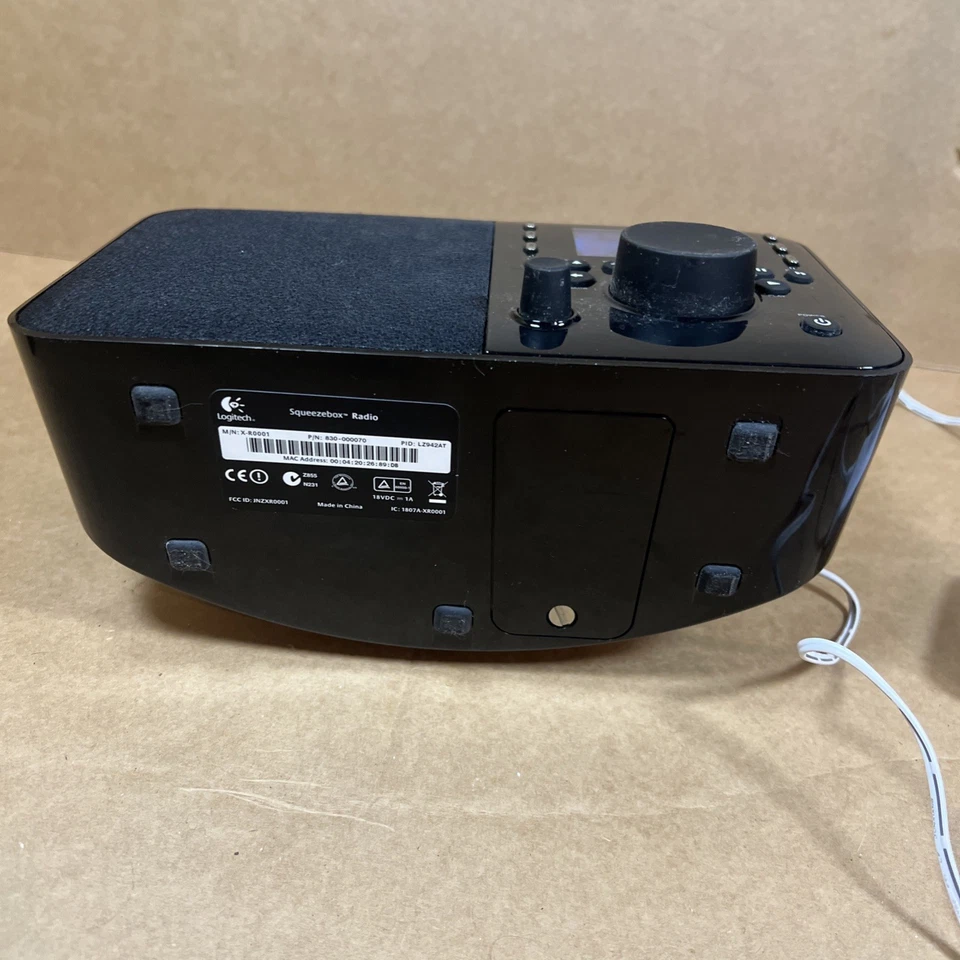 Logitech Squeezebox Radio and power lead - Image 4 of 4