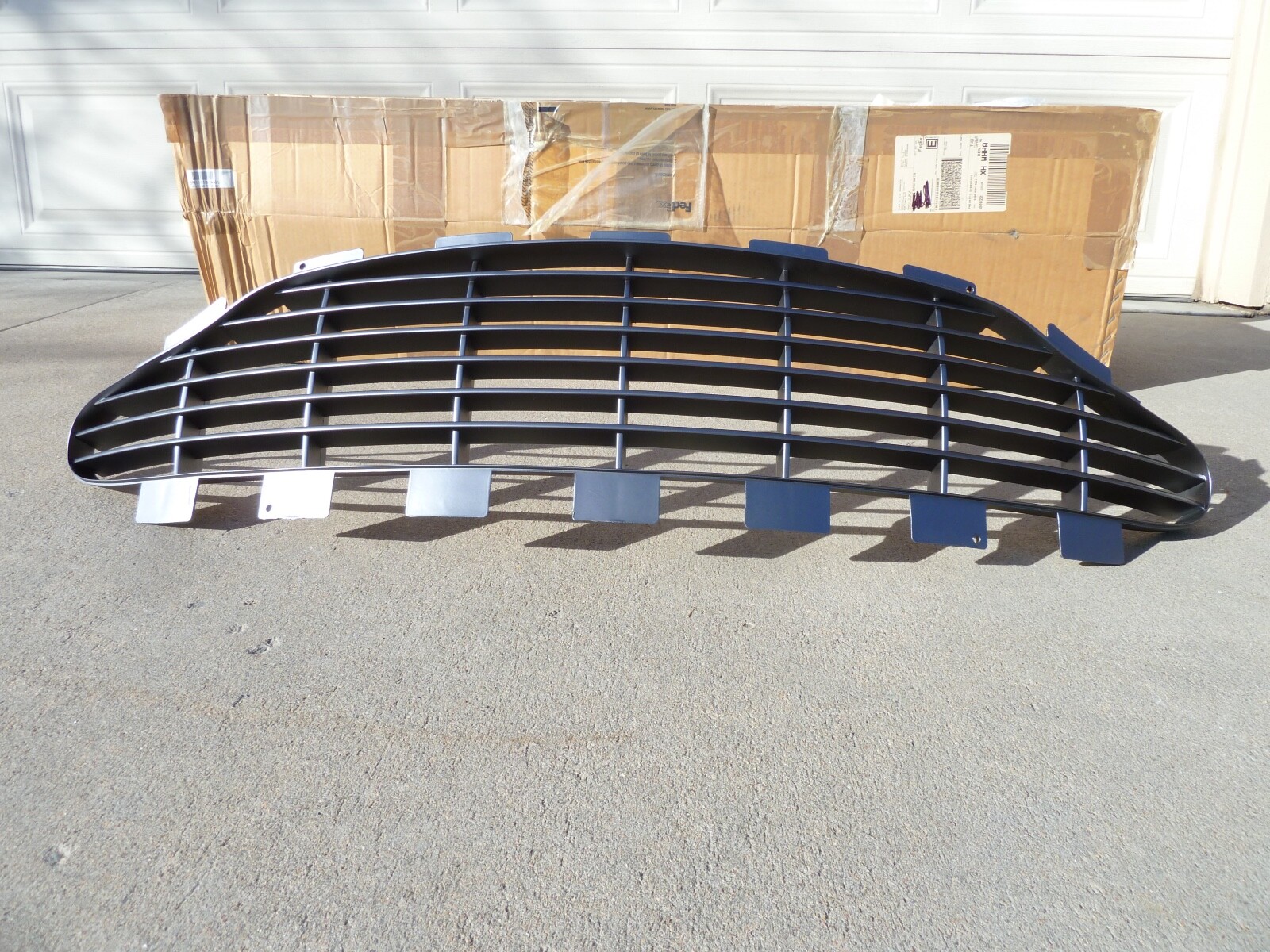 NEW 2001-2007 Aston Martin Vanquish Lagonda Factory OEM Grille Coper Gray Color 