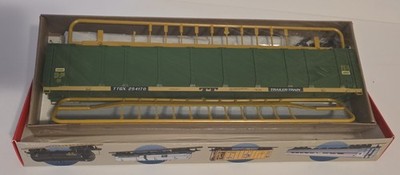 Walthers 932-4805 HO Scale MKT 89' Enclosed Auto Carrier Kit #254170