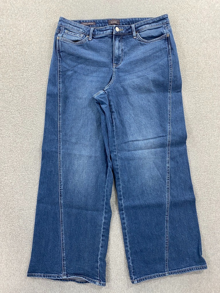 Women's Size 10 Wide Leg Mid Rise Medium Wash Stretch