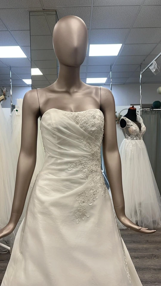 DESIGNER BRAUTKLEID EGLANTINE CREATIONS GR 34 SCHNÜRUNG KORSAGE GLITZER A LINIE - Bild 4 von 4