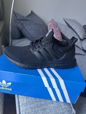 Adidas Ultraboost 1.0 Schwarz Damen Sneaker Sportschuhe Laufschuhe HQ4204