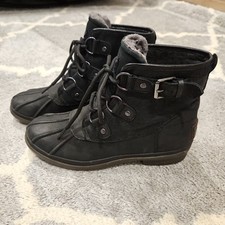 UGG Australia Cecile Waterproof Duck Boots Womens Size 6 Black Lace Up 1007999
