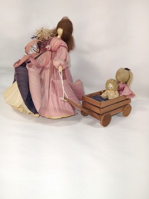 Nan s Corn Husk Doll Vintage 1991 Lady with Child in Wagon E4