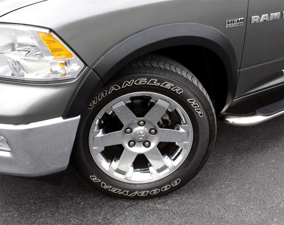 Juego de guardabarros estilo deportivo Lund SX202S para 94-02 Ram 1500 Ram 2500 Ram 3500 Foto 2 de 4