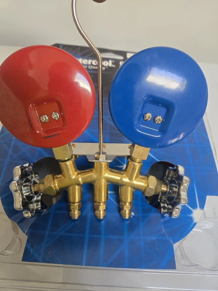 Mastercool 59161 Multicolor Charging and Testing Manifold Gauge Set - Image 2 of 4