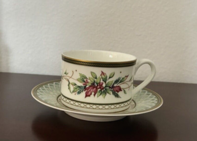 Fitz and Floyd Winter Holiday Cup & Saucer Set NEW