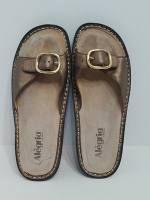 one strap leather sandals