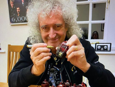 QUEEN BRIAN MAY Signed in person autographed Save Me luxury perfume ULTRA RARE!