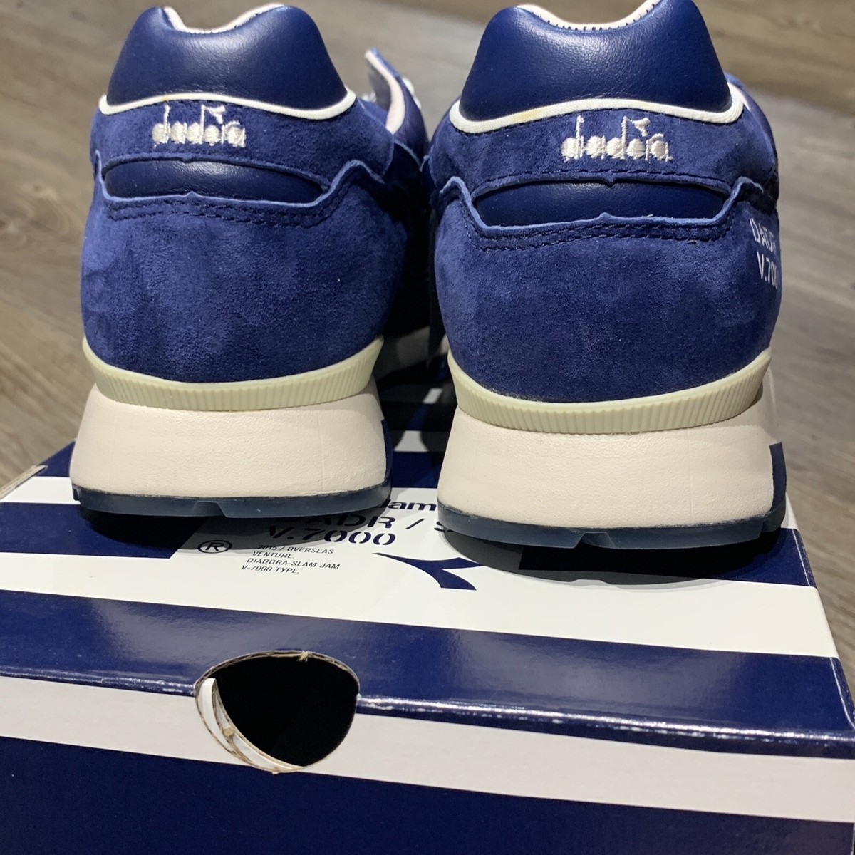 Diadora V7000 Ronnie Fieg Slam Jam US Size 9.5 Kith 60024 Saltire Navy