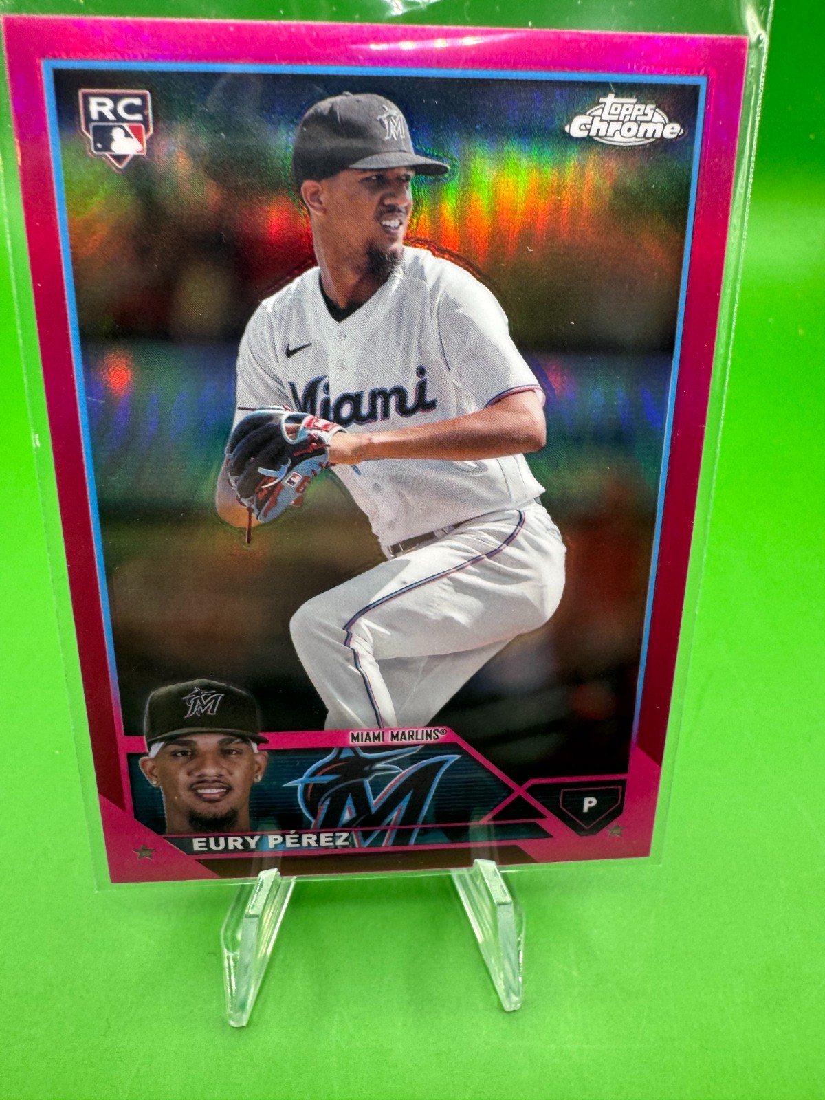 2023 Topps Chrome Update Series - Eury Perez #USC100 Pink Refractor (RC)