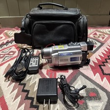 JVC Mini DV Digital Video Cam GR-DVL310U Bundle Charger, Battery, Remote WORKS
