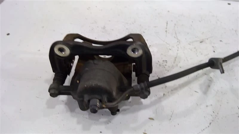 KIA RIO 2012-2017 pinza de freno del lado izquierdo del conductor delantero OEM 58180-1RA00 Foto 4 de 4