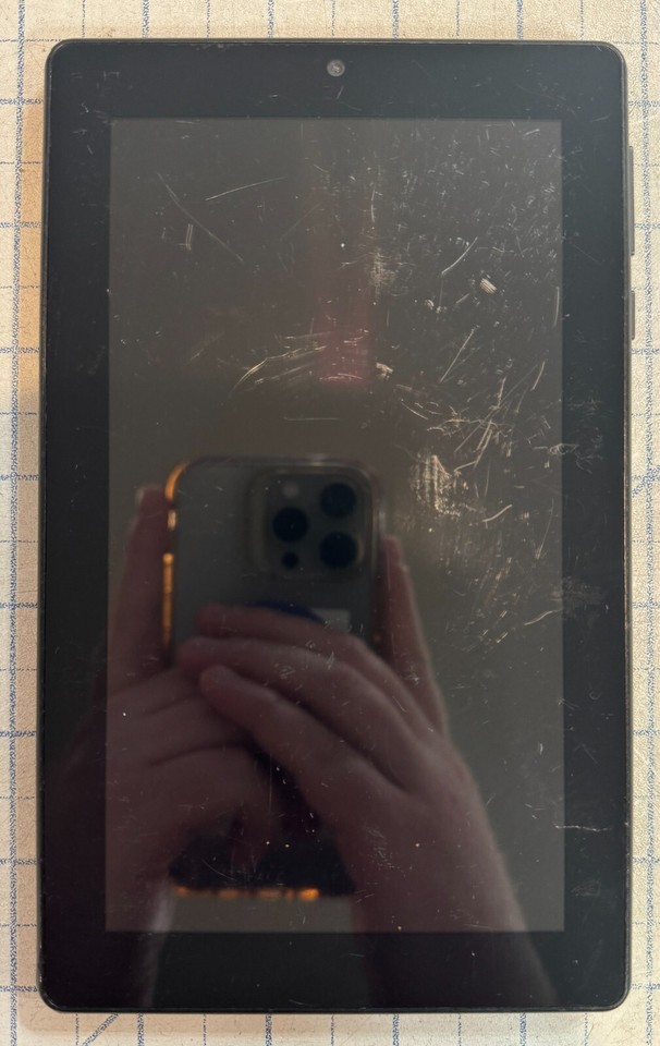 Onn. 7" Tablet 100071481 Gray 32GB *ASIS FOR SALVAGE/PARTS