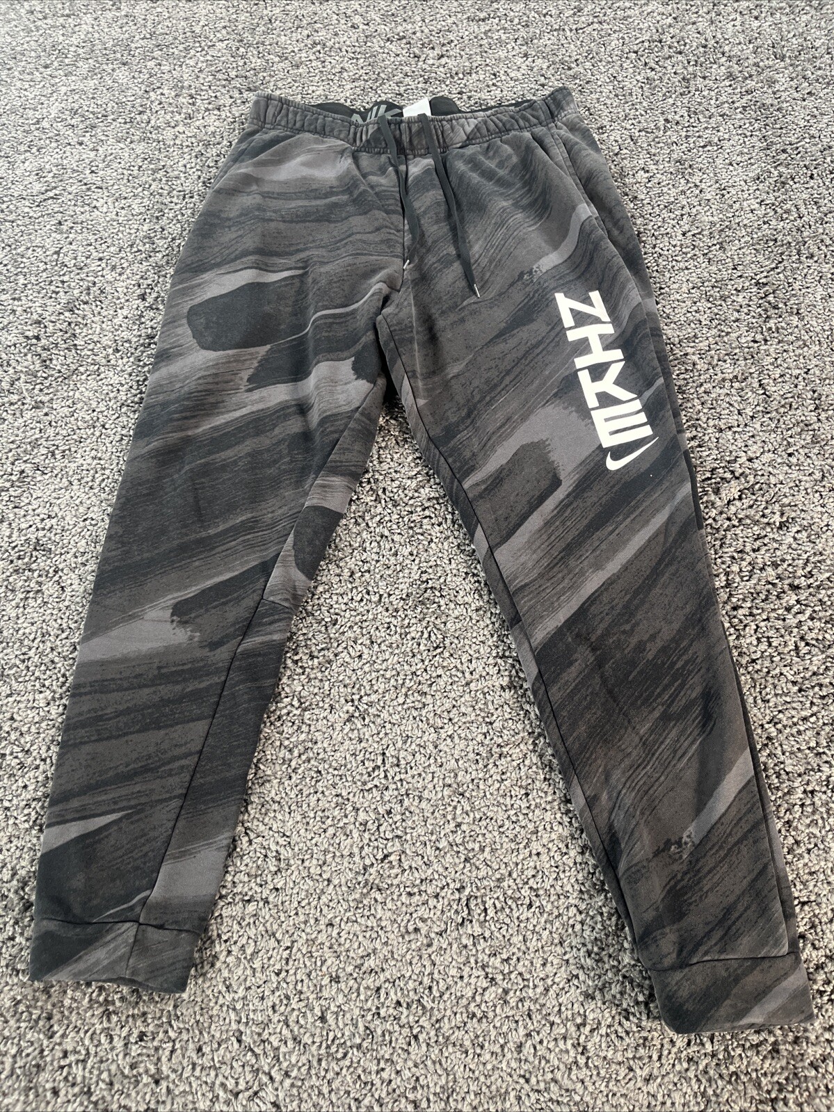 Nike Sweatpants Mens XL Dri Fit Sport Clash Pants Tapered Joggers Black Camo Q-image