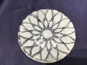 SYDENSTRICKER WHITE EMBASSY FLOWER ART GLASS teabag holder ashtray SIDE DISH