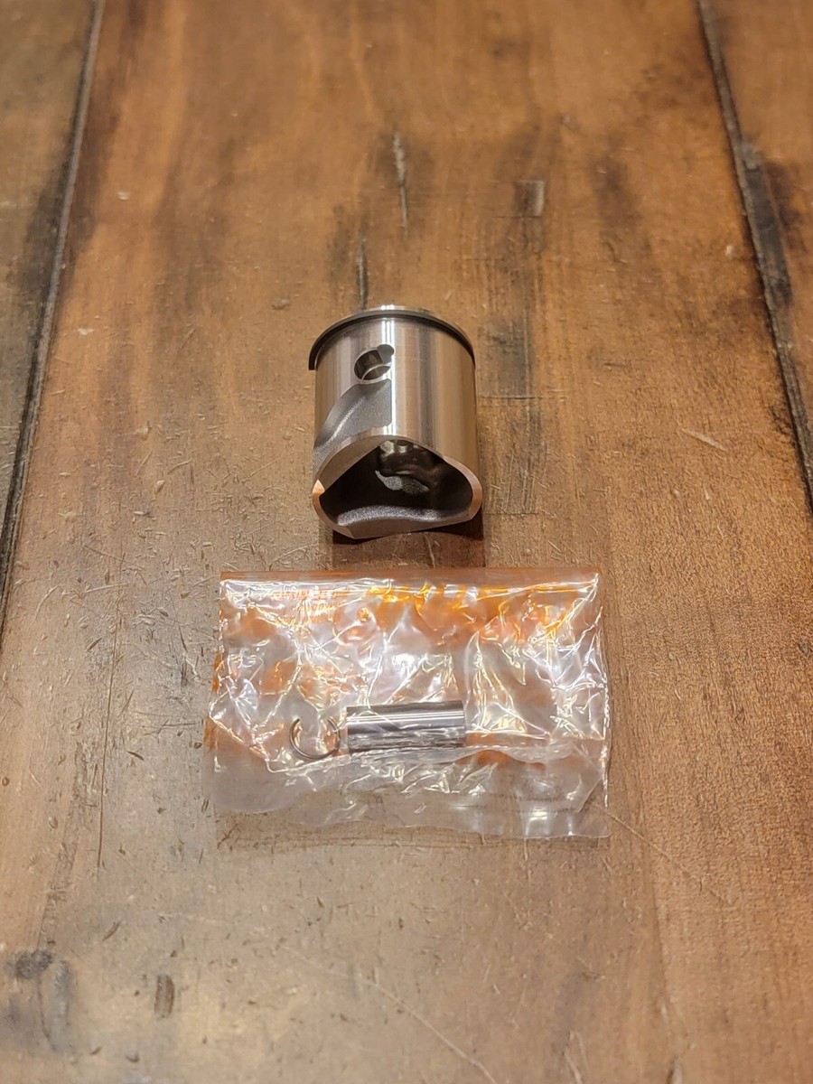 STIHL Pickup Body | FS40/50/56 KM56 FC56 | Fuel Filter | 0000 350 3513 – Main Street Mower