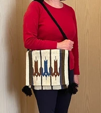 NATIVE AMERICAN DESIGN WOVEN WOOL BAG-CROSS-BODY-VINTAGE STILL NEW-NEVER WORN