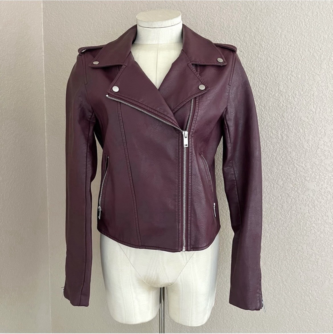 Romeo & Juliet Couture Faux Leather Motorcycle Style Jacket