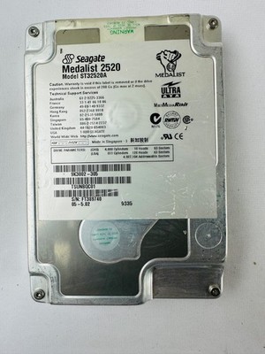 Seagate 9K3002-305 ST32520A Hard Disk Drive
