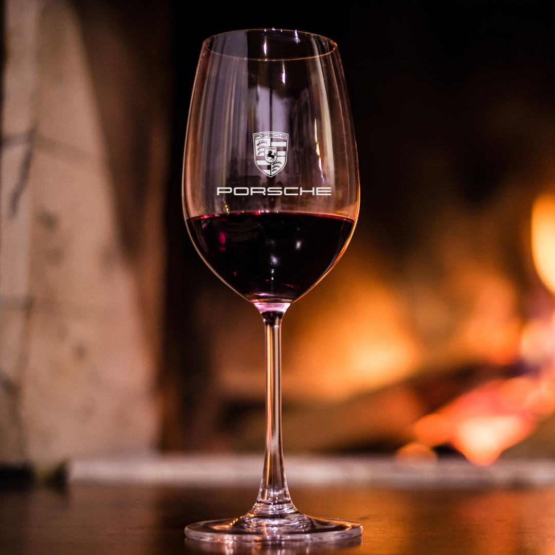 Custom Engraved Porsche Style Wine Glass – 12 oz Stemmed Wine Glass