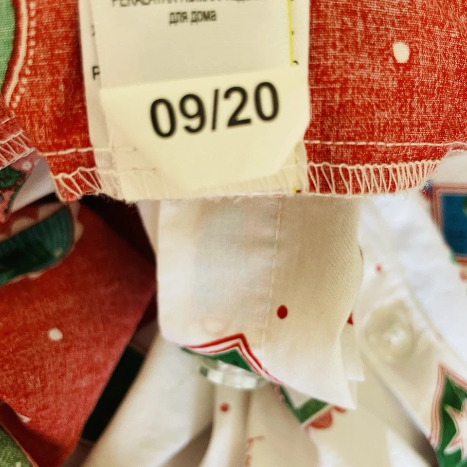 Funda nórdica de Navidad Marks & Spencer cama para niños pequeños reversible traviesa/bonita 52x76 Foto 4 de 4