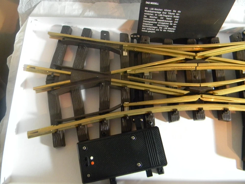 LGB 12260 G Traversée de jonction double électrique 375mm R2 22.5 degrés-G-1/22 - Photo 2/4