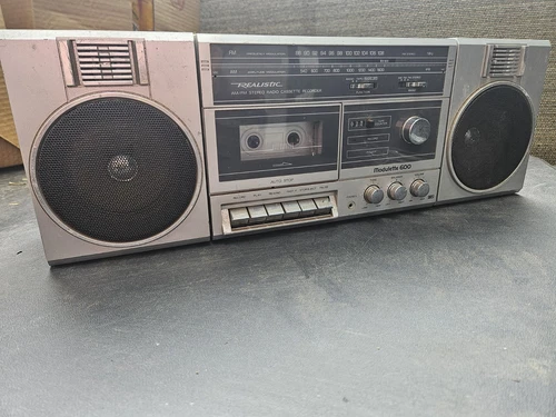 Realistic 14-790 Modulette 600 AM/FM Stereo Radio Cassette Recorder Boombox Work