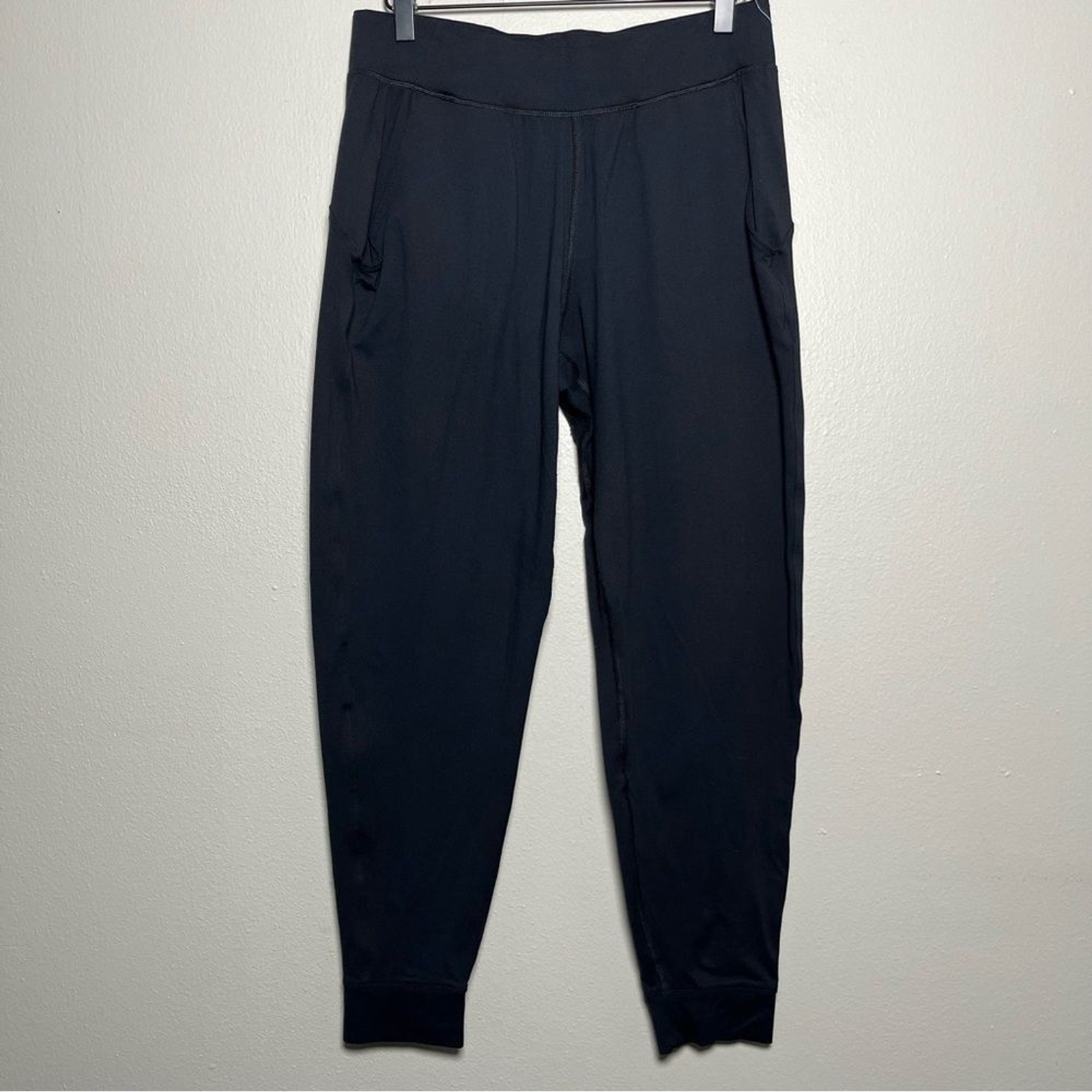 Under Armour Women Motion Joggers Pants Medium Stretch Lounge Casual Outdoor