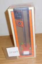 Lionel 2129230 Halloween Illuminated Flagpole Flag Train Accessory O Gauge