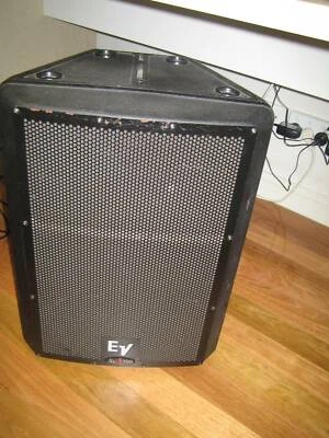 mackie speakers australia