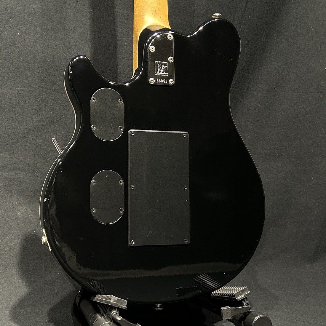 Music MAN EVH Signature QMT Gold Translucent 3.4 KG Used Electric