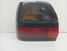 Feu arrière Renault R19